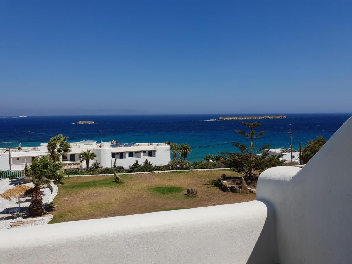 Captain's Rocks Chrisi Akti (Paros)
